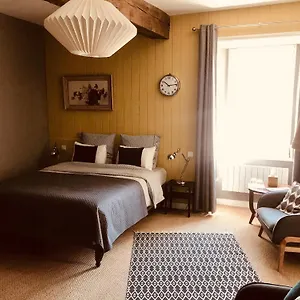 Du Cloitre Bed & Breakfast Tréguier